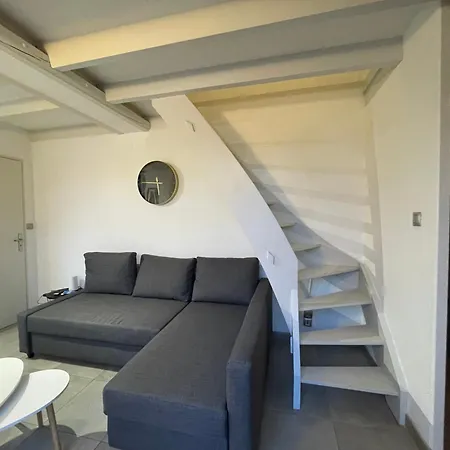 Lejlighed Fathala - Lumineux En Dernier Etage - Face A La Gare Routiere Sarrebourg